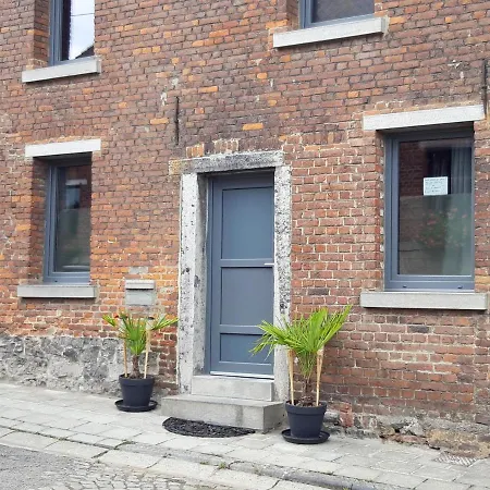 Chez Claire De Lune Guest house