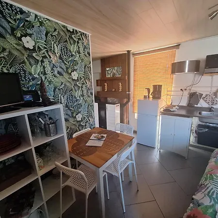 Casa de hóspedes Chez Claire De Lune